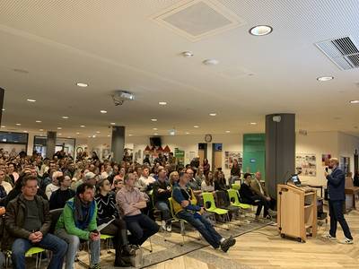 Volles Haus beim Tag der offenen Tür der Wirtschaftsschule Bad Wörishofen